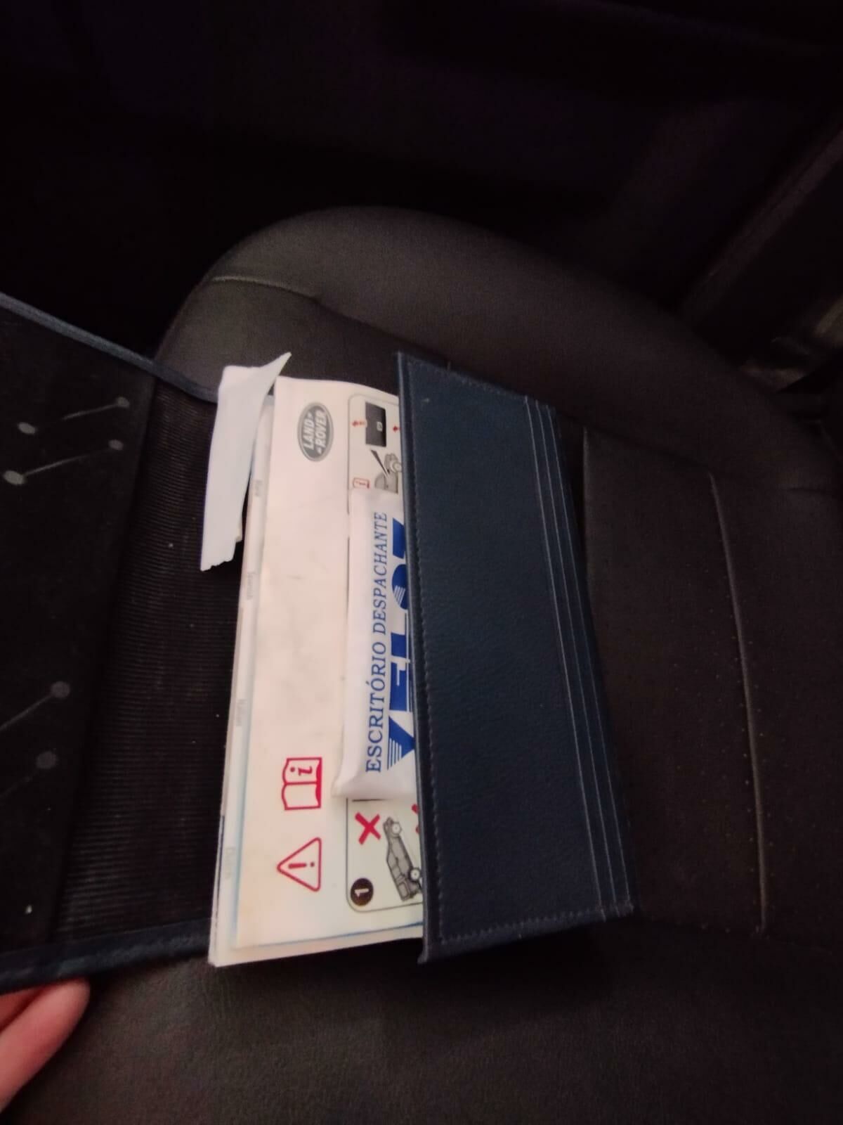 Imagem do veículo  LAND ROVER DISCOVERY 3 HSE